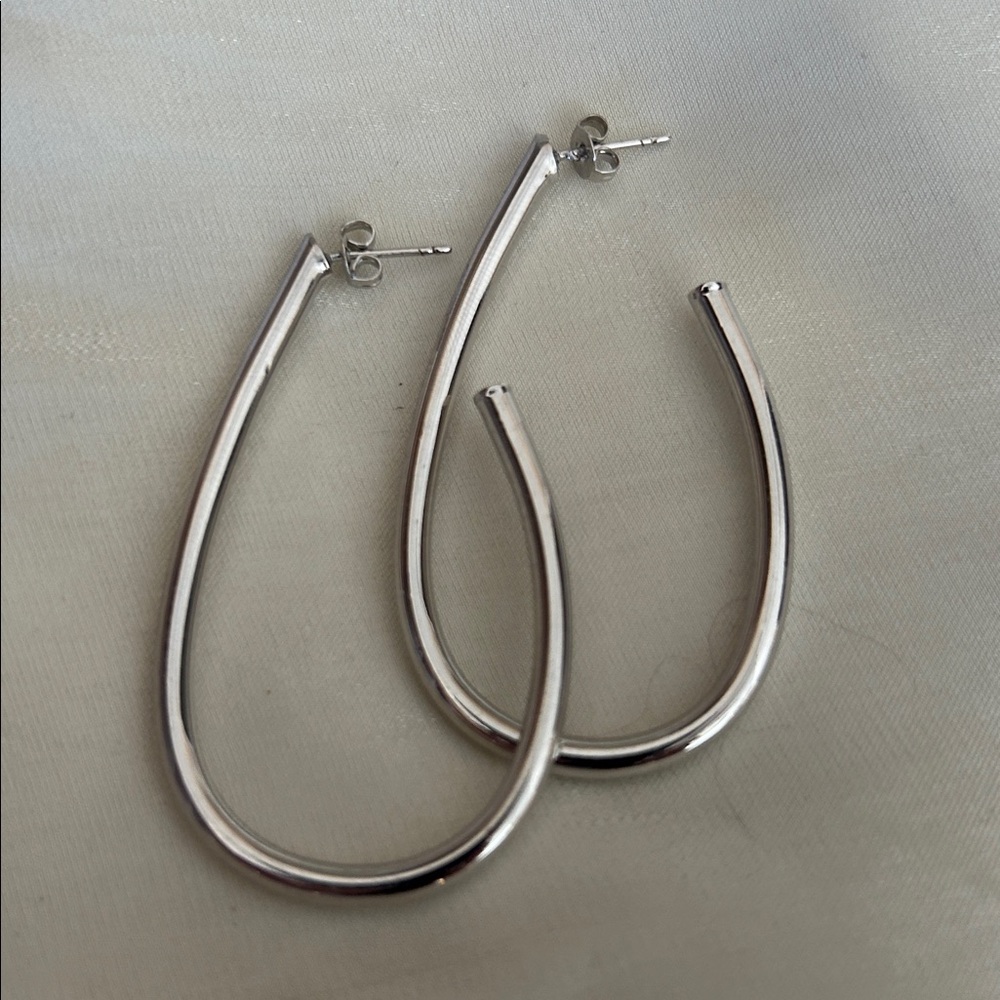 Silver Teardrop Hoops